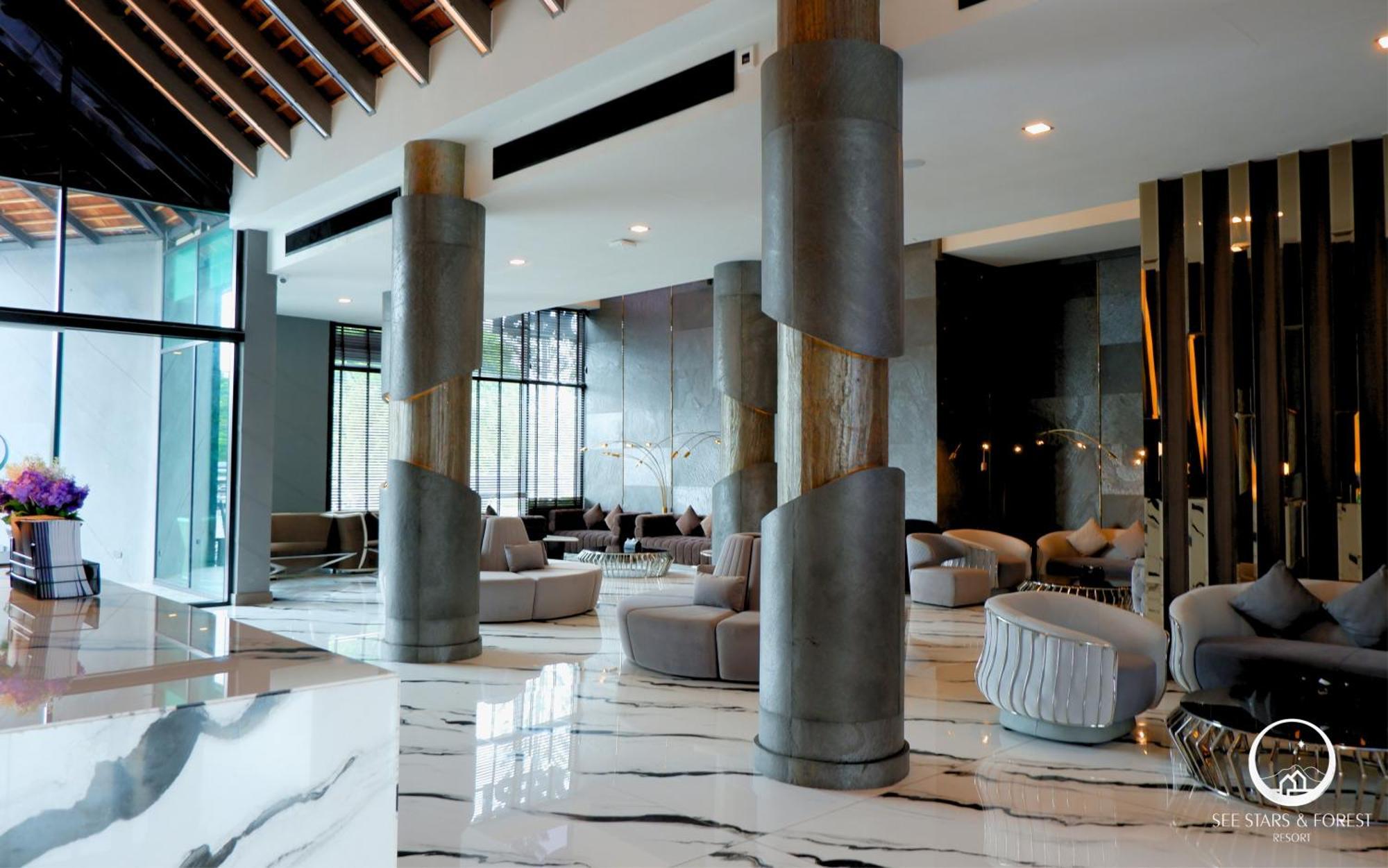 See Stars & Forest Resort Amphoe Sawang Daen Din Bagian luar foto