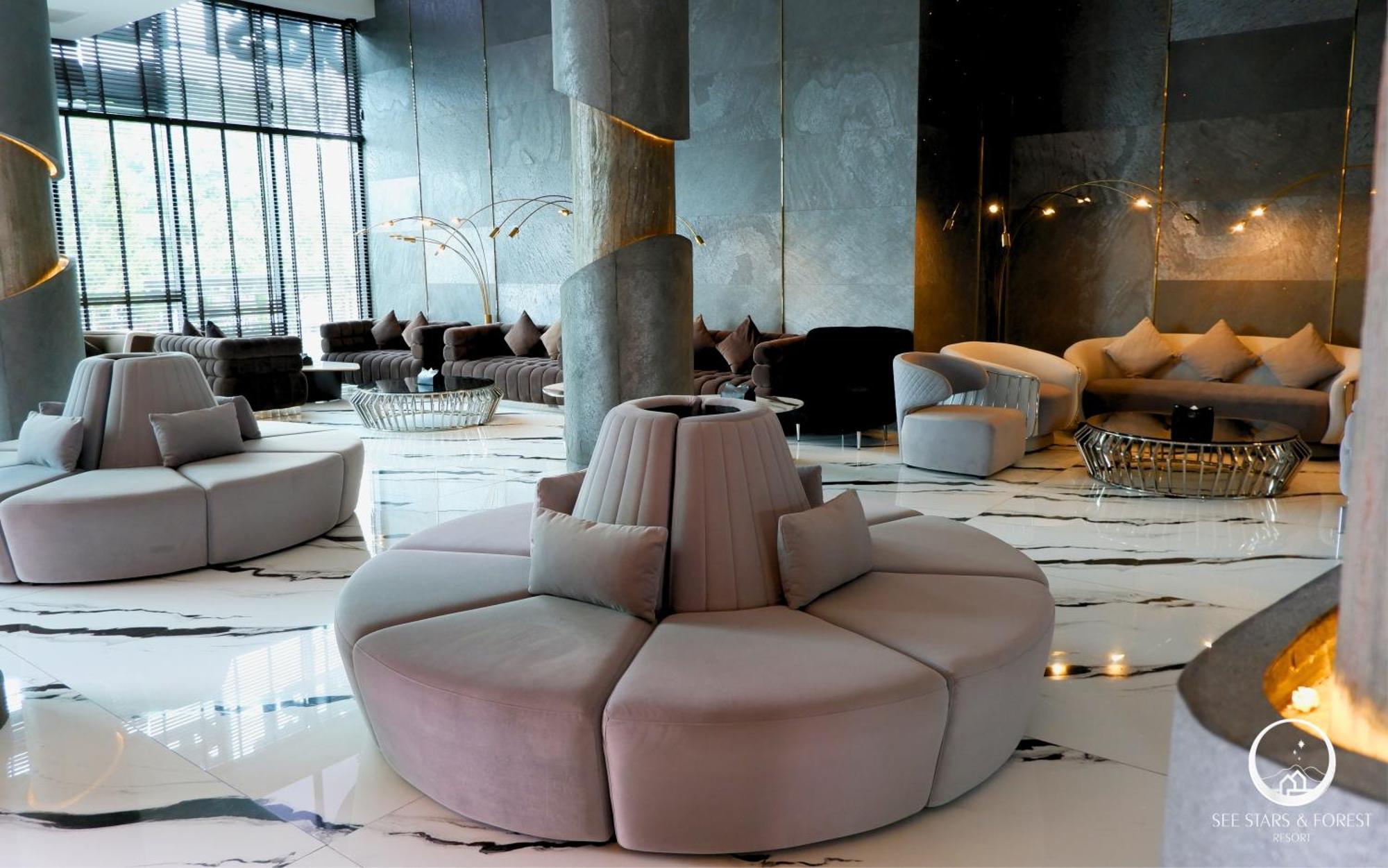 See Stars & Forest Resort Amphoe Sawang Daen Din Bagian luar foto