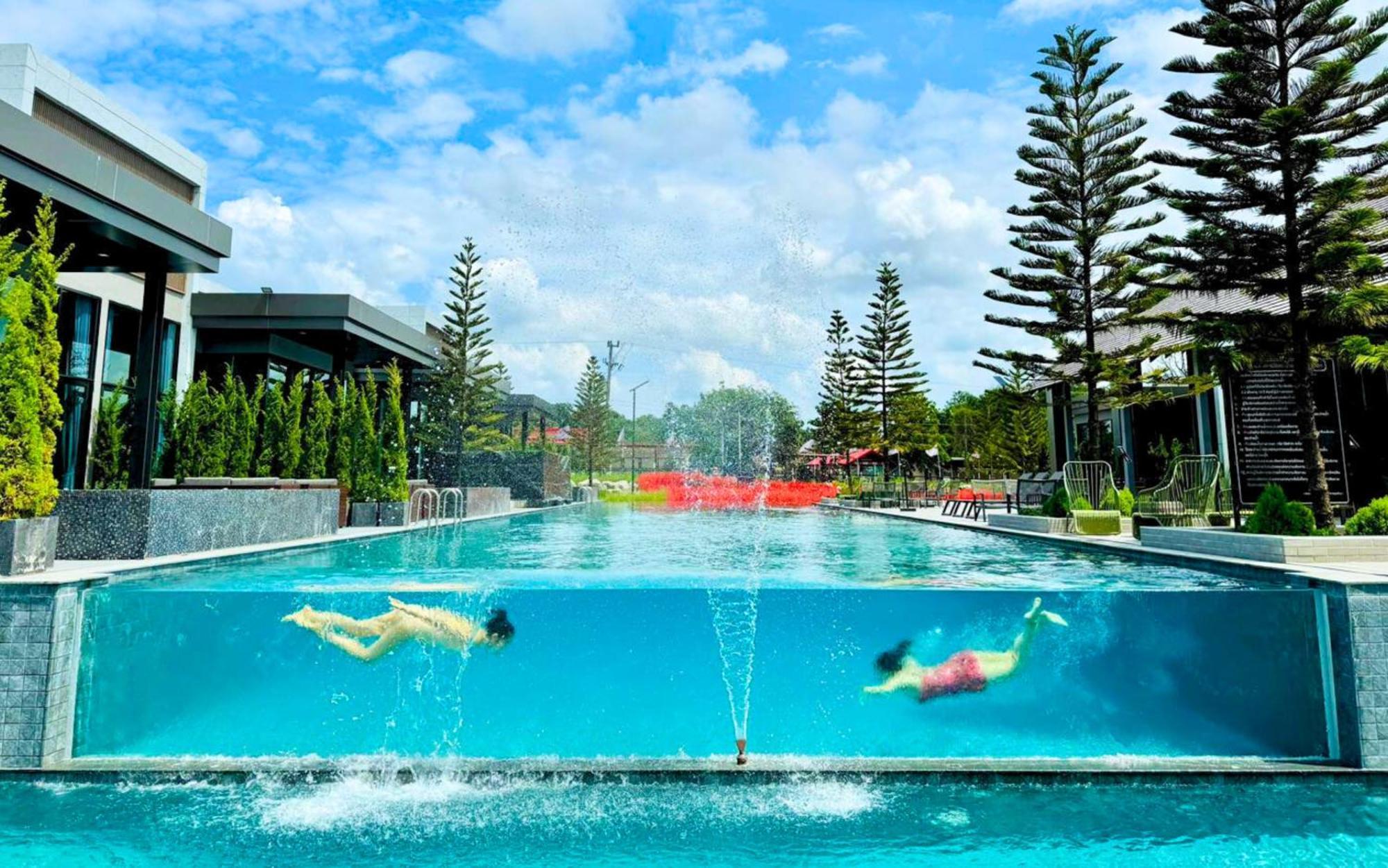 See Stars & Forest Resort Amphoe Sawang Daen Din Bagian luar foto